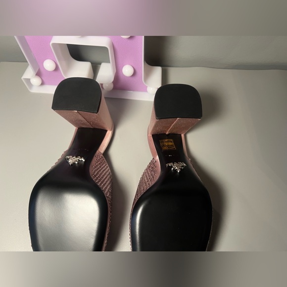 Prada
Crystal-Embellished Satin Mules - Picture 11 of 11